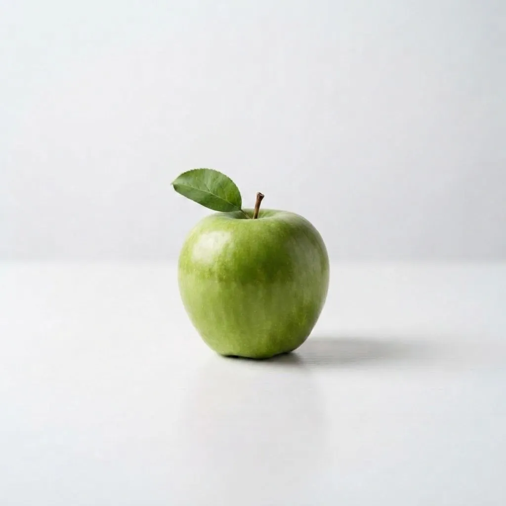 make the apple green, keep everything else identical